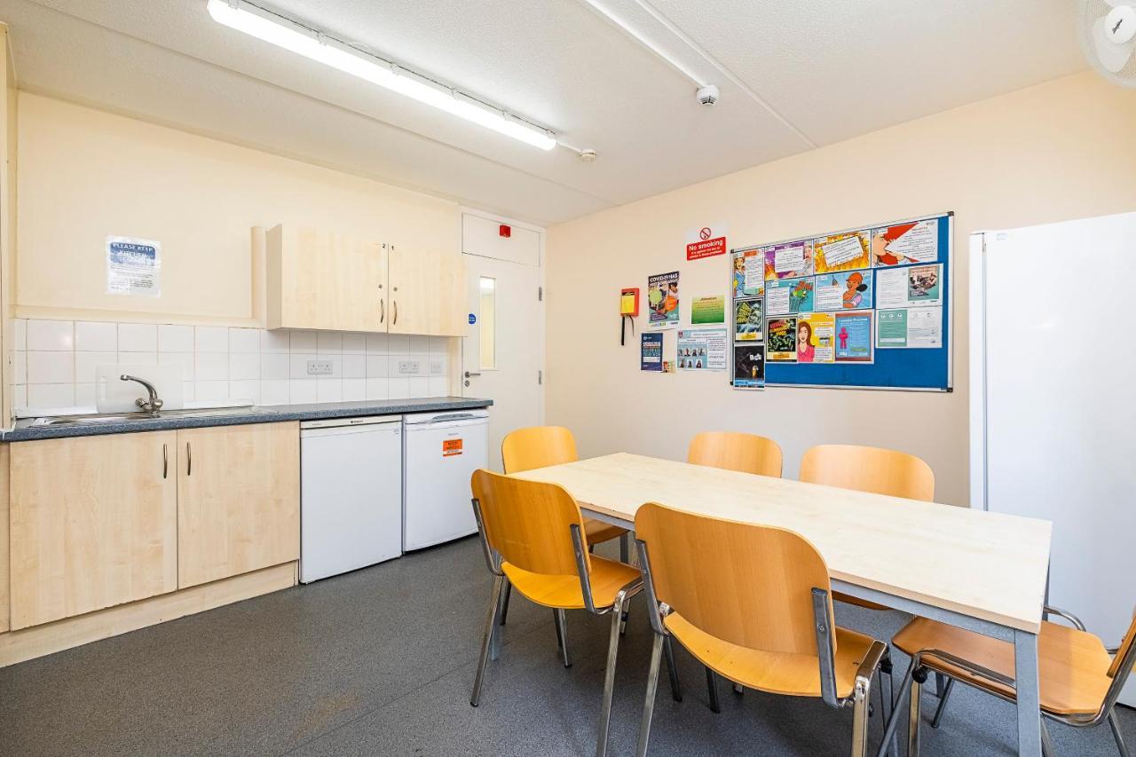 Private Rooms In Colindale - Sk The Hyde Dış mekan fotoğraf